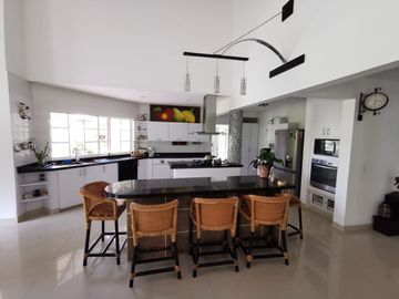 Casa Campestre en venta via circasia armenia quindio