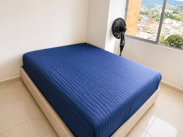 ¡SE ARRIENDA APARTAMENTO AMOBLADO EN CONDOMINIO LE PARC – FLORIDABLANCA!

Disfruta de un apartamento