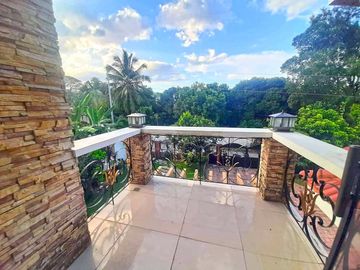 Rush Sale House and Lot with Swimming Pool in Valencia, Negros Oriental