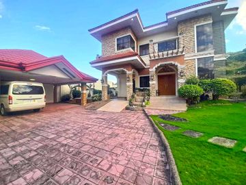 Rush Sale House and Lot with Swimming Pool in Valencia, Negros Oriental