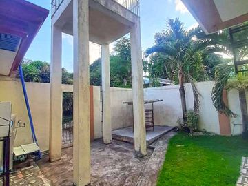 Rush Sale House and Lot with Swimming Pool in Valencia, Negros Oriental