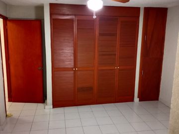 Renta Costa Azul Acapulco para oficina y vivienda