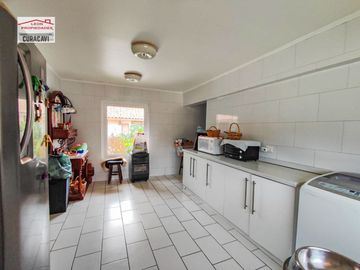 🏠León Propiedades vende o arrienda hermosa casa en sector Los Naranjos , Curacavi🏠