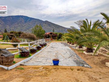 🏠León Propiedades vende o arrienda hermosa casa en sector Los Naranjos , Curacavi🏠