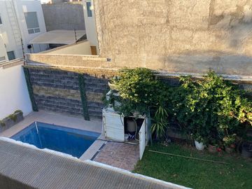 CASA EN VENTA EN RESIDENCIAL LOS LAURELES.