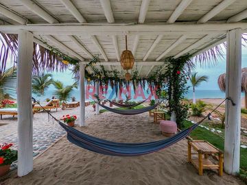 Hermosa Casa De Playa En Venta, Zorritos , Tumbes, Peru