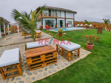 Hermosa Casa De Playa En Venta, Zorritos , Tumbes, Peru