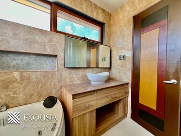 READY FOR OCCUPANCY HOUSE AND LOT IN LIPA CITY BATANGAS - COMPLETE TURNOVER UNIT