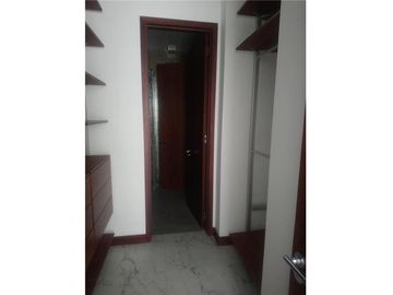 SUITE EN VENTA - EDIFICIO OH - GONZÁLEZ SUÁREZ