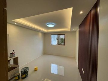 120sqm House and lot For sale (Ready For Occupancy)  with 6 Bedrooms 2 Garage in Greenwoods Pasig City (PH2820)