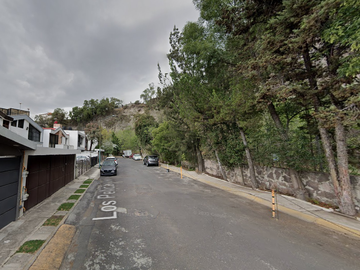 ¡¡HERMOSA CASA EN UNA DE LAS MEJORES ZONAS DE SATELITE EN NAUCALPAN EDOMEX!!