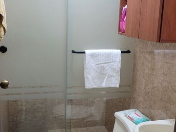 Vendo amplia y hermosa propiedad esquinera Urbanizacion Terranostra Gerona km 13.5 de via a la costa