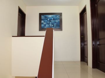 Vendo amplia y hermosa propiedad esquinera Urbanizacion Terranostra Gerona km 13.5 de via a la costa