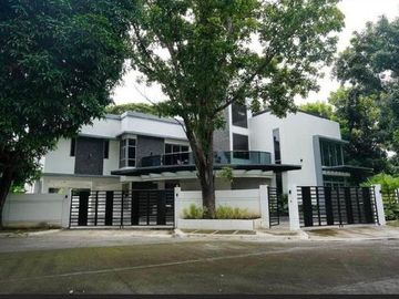 House and Lot for Sale at Manila Southwoods Village, Carmona Cavite