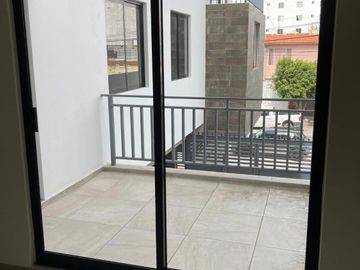 DEPARTAMENTO CON ROOF GARDEN ALAMITOS EN VENTA