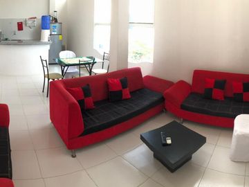 En venta casa rentera de 3 pisos en Urbanizacion via Data Posorja PLAYAS
