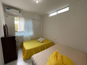 En venta casa rentera de 3 pisos en Urbanizacion via Data Posorja PLAYAS