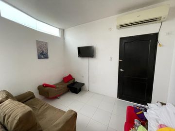 En venta casa rentera de 3 pisos en Urbanizacion via Data Posorja PLAYAS