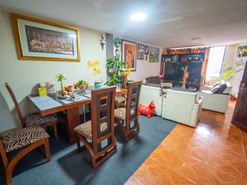 QUITUMBE QUICENTRO SUR CASA RENTERA DE VENTA 5 DEPARTAMENTOS