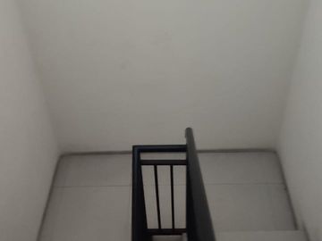 Rumah Masuk Komplek area Benhil, 700 meter ke Gatot Subroto