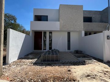 VENTA TOWNHOUSES EN MÉRIDA