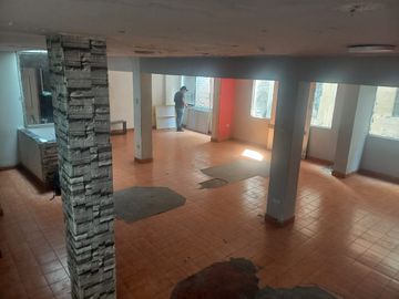 REMATO CASA EN SAN JUAN DE LURIGANCHO