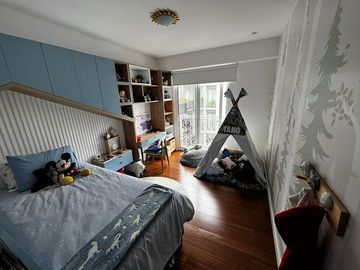 Vendo PH - 392 m² - 4 Dorm 4 Estac 2 Depositos - Miraflores L/san Isidro $920,000