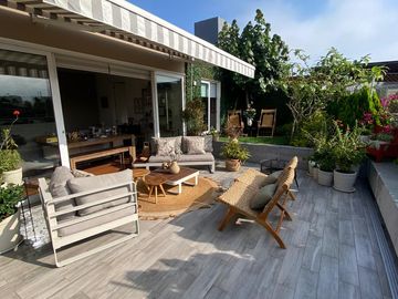 Vendo PH - 392 m² - 4 Dorm 4 Estac 2 Depositos - Miraflores L/san Isidro $920,000