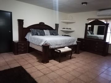 AMPLIA CASA EN ESPERANZA SONORA