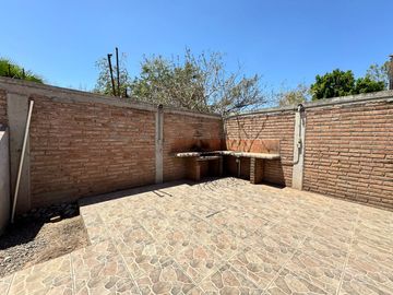 AMPLIA CASA EN ESPERANZA SONORA