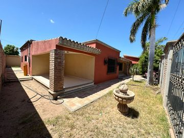AMPLIA CASA EN ESPERANZA SONORA