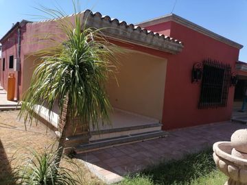 AMPLIA CASA EN ESPERANZA SONORA