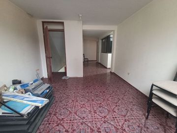 VENTA DE CASA 3 PISOS + AZOTEA EN URB. EL TREBOL AZUL - SAN JUAN DE MIRAFLORES