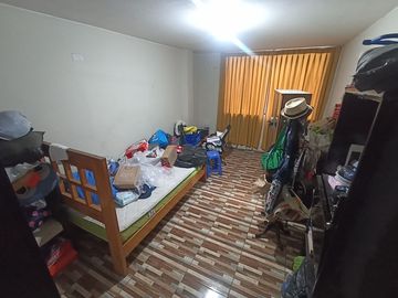 VENTA DE CASA 3 PISOS + AZOTEA EN URB. EL TREBOL AZUL - SAN JUAN DE MIRAFLORES