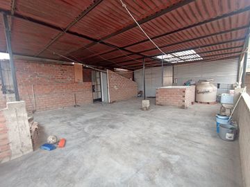 VENTA DE CASA 3 PISOS + AZOTEA EN URB. EL TREBOL AZUL - SAN JUAN DE MIRAFLORES