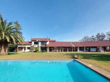 Estupenda casa para dos famiias