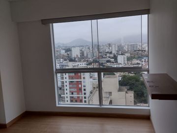 VENDO!!  DEPARTAMENTO EN LA MEJOR ZONA DE SURQUILLO