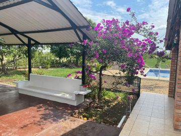 HERMOSA FINCA EN VILLAVICENCIO