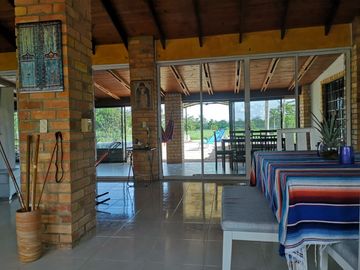 HERMOSA FINCA EN VILLAVICENCIO