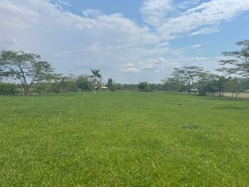 HERMOSA FINCA EN VILLAVICENCIO