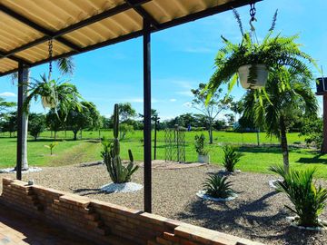 HERMOSA FINCA EN VILLAVICENCIO