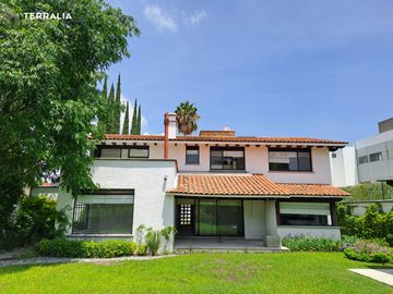 Casa en Venta en Villas del Mesón Juriquilla con acabados de primera