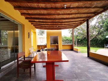 Casa de Campo en Venta: Condominio La Toscana - Chincha