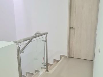 VENDO CASA JAMUNDI EN CONDOMINIO DE 2 NIVELES PARA ESTRENAR