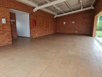 VENDO CASA JAMUNDI EN CONDOMINIO DE 2 NIVELES PARA ESTRENAR