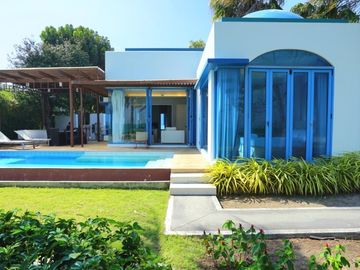 Beachfront Pool Villa Hua Hin For Sale