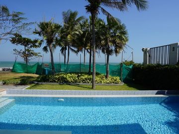 Beachfront Pool Villa Hua Hin For Sale
