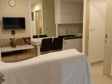 Sewa Apartemen 2BR Capitol Salemba Jakarta Pusat Furnished Mewah