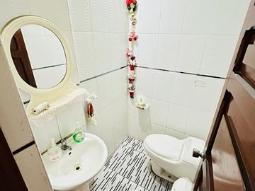 Surco Urb. San Ignacio Ampliacion, Casa En Venta De 3 Pisos
