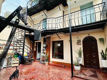 Surco Urb. San Ignacio Ampliacion, Casa En Venta De 3 Pisos